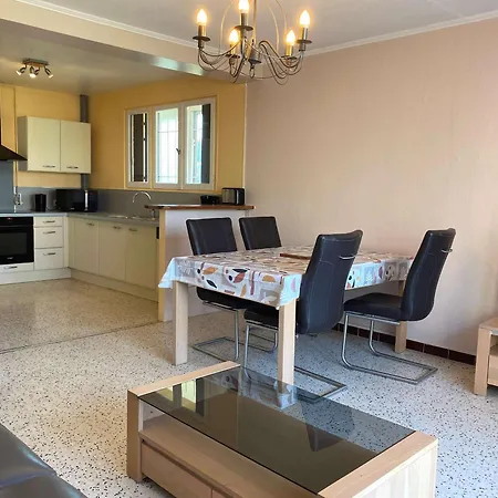 Apartmán T3, Proche Thermes, Parking Prive, Wifi, 2 Chambres, 2* - Fr-1-553-196 Balaruc-les-Bains