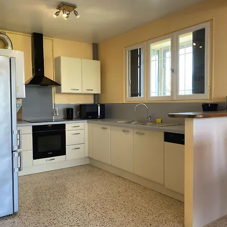T3, Proche Thermes, Parking Privé, Wifi, 2 Chambres, 2* - Fr-1-553-196 * Balaruc-les-Bains